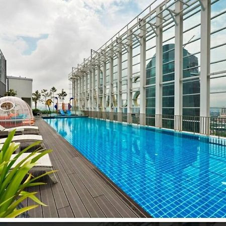 ג'והור בהרו Suasana Suites D'Homestay Jb Town מראה חיצוני תמונה